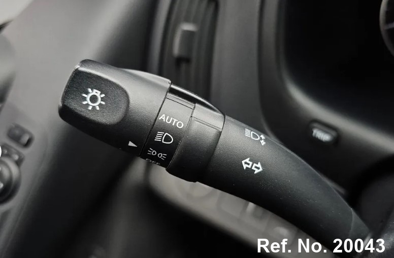  Hyundai / Grand Starex Stock No. 20043